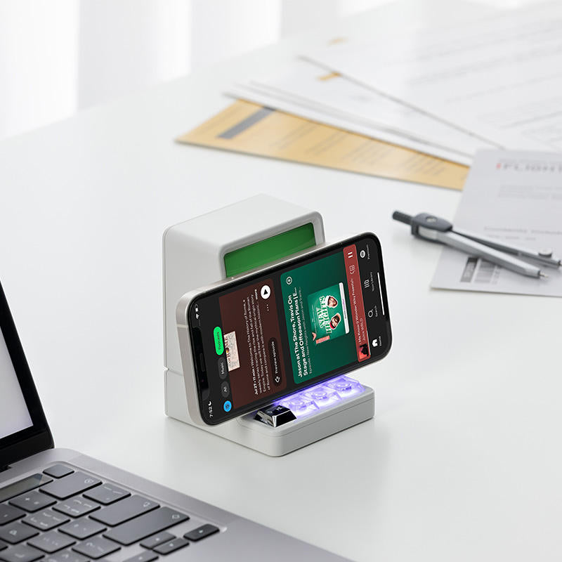 Aura Metal RGB Wireless Speaker